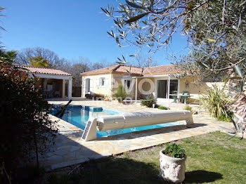 villa à Pezenas (34)