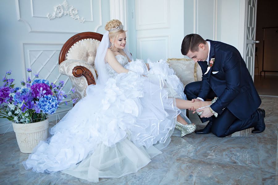 Bryllupsfotograf Elena Gordievskaya (fotolady). Bilde av 29 januar 2016