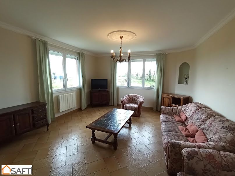 Vente maison 5 pièces 84 m² à Landivisiau (29400), 154 000 €