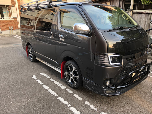 ハイエースのTRD・ハイエース・レジアスエース・サイドスカート