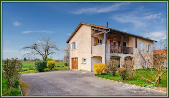 maison à Saint-André-de-Corcy (01)