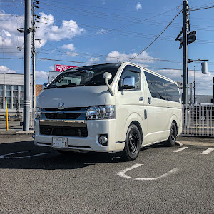 ハイエースバン TRH200V