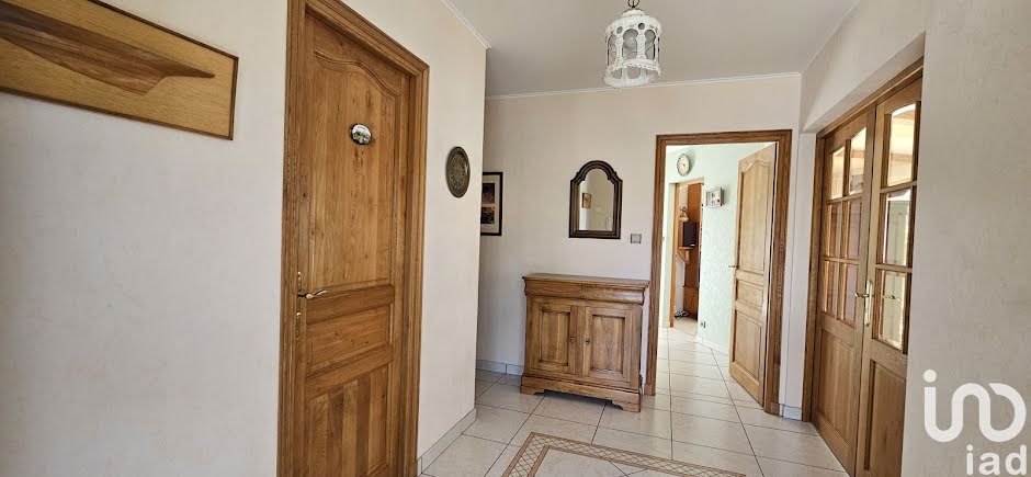 Vente maison 6 pièces 139 m² à La Roche-sur-Yon (85000), 329 000 €