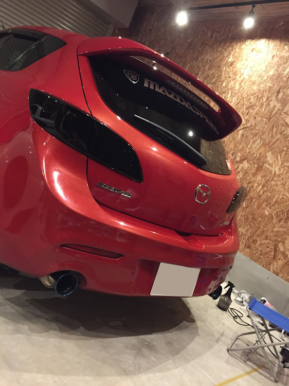 マツダスピードアクセラのDIY・スモークテール・FD3Sに関するカスタム事例の投稿画像1枚目
