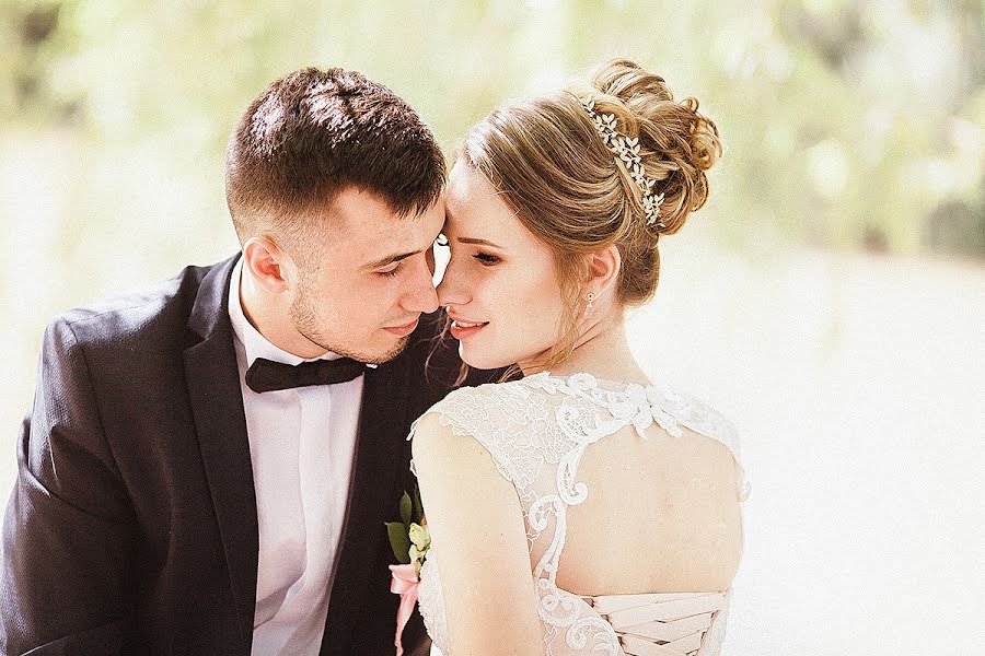 Fotografo di matrimoni Olga Shtanger (olyazaolya). Foto del 25 marzo 2018