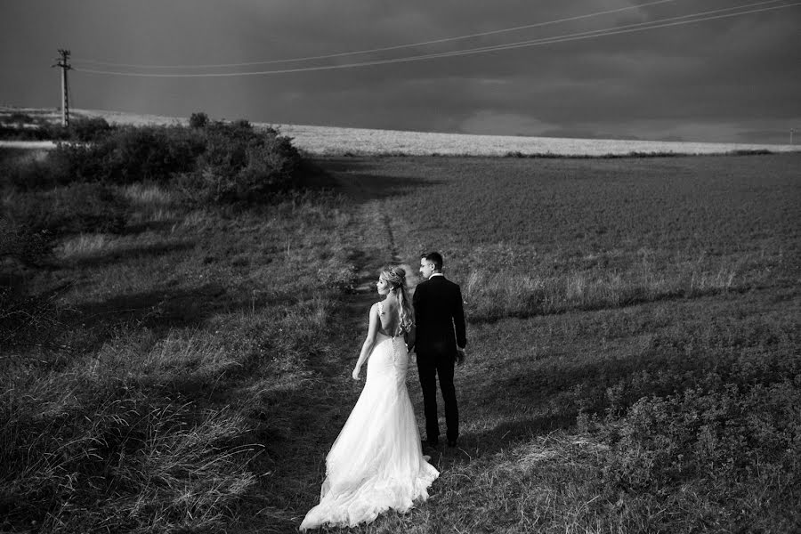 Fotógrafo de bodas Simion Sebastian (simionsebasti). Foto del 31 de octubre 2018