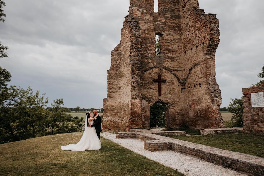 婚禮攝影師Szőke Sándor（sandorszokefoto）。2021 2月1日的照片