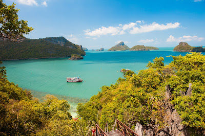 Panoramic view over Angthong Marine Park