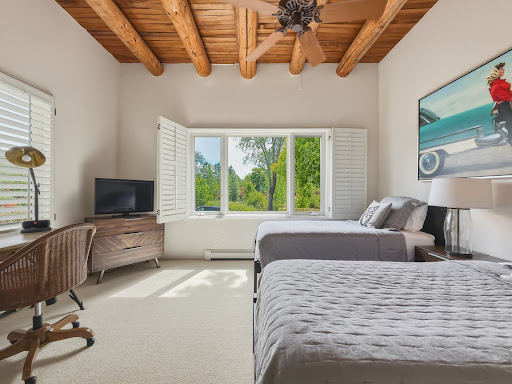 Apartment 4