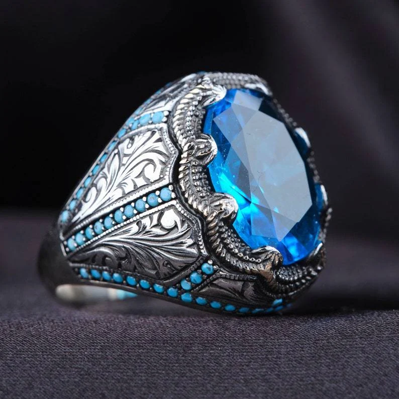 Men's and Women's Vintage Exaggerated Temperament Ring
