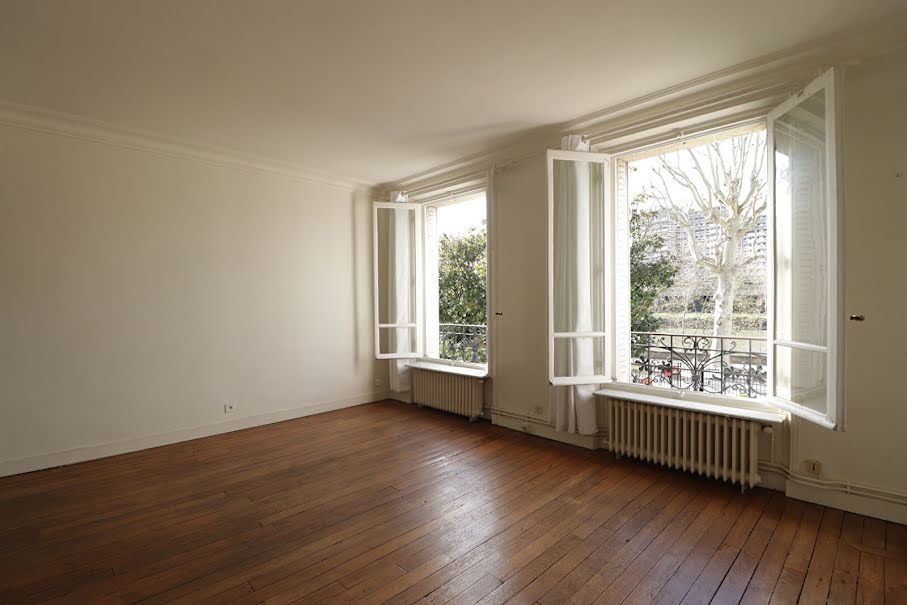 Location  appartement 2 pièces 46 m² à Neuilly-sur-Seine (92200), 1 500 €