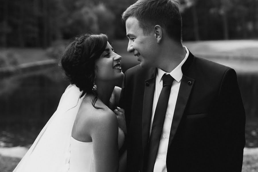 Vestuvių fotografas Artem Kucenko (bereal). Nuotrauka 2017 spalio 10