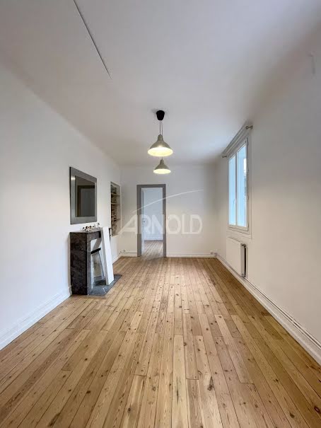 Location  appartement 2 pièces 38.74 m² à Nantes (44000), 790 €