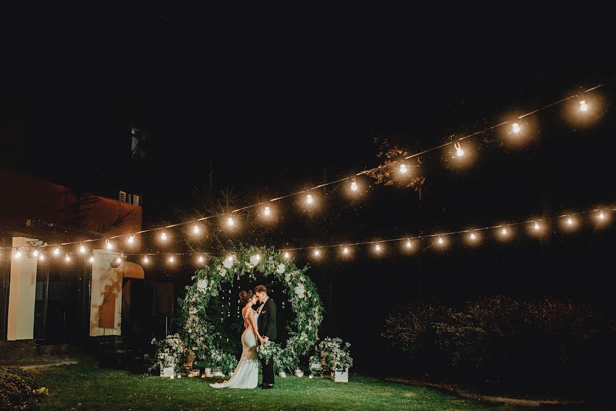 Fotógrafo de bodas Serezha Tkachenko (tkachenkos). Foto del 26 de julio 2017