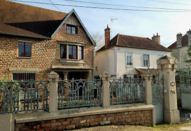 House with terrace 2