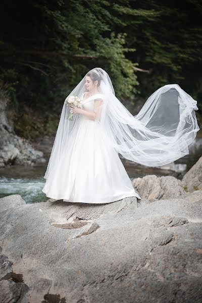 Fotografo di matrimoni Olga Kuzik (olakuzyk). Foto del 3 luglio 2020