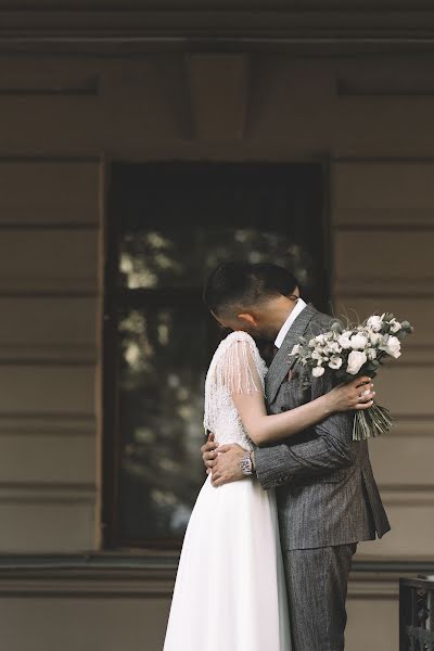 Fotógrafo de casamento Dilyara Melnikova (dilyara). Foto de 12 de setembro 2022