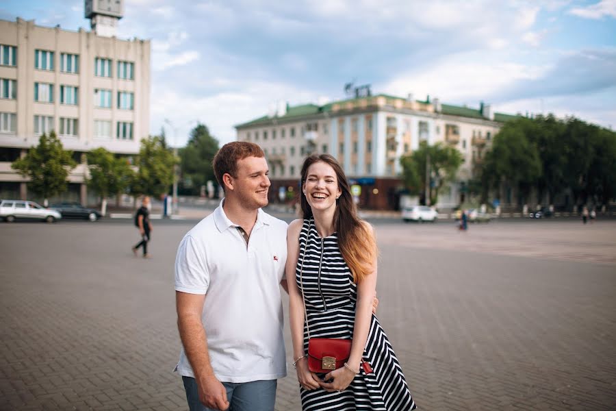 Huwelijksfotograaf Aleksey Kalmykov (kalmykov). Foto van 14 juni 2015