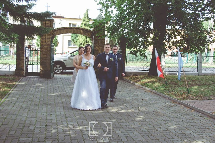 Fotógrafo de casamento Paweł Szałecki (pstrykfoto). Foto de 24 de fevereiro 2020