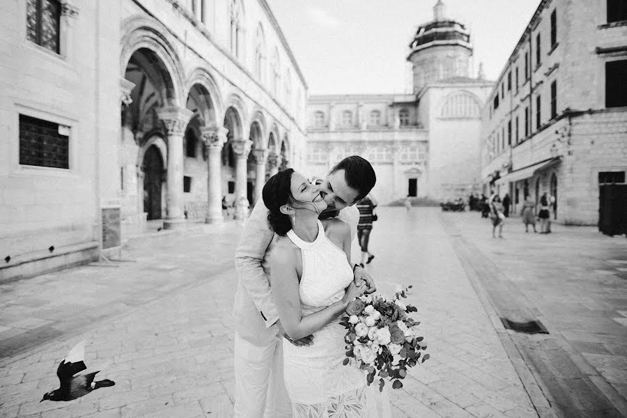 Wedding photographer Andrea Franic (loveandventures). Photo of 28 February 2021