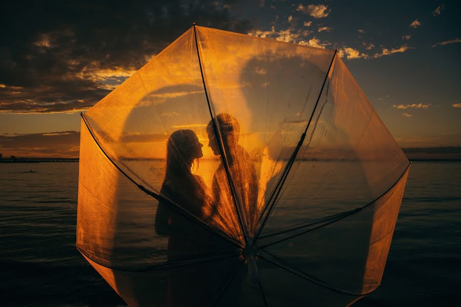 Fotografo di matrimoni Anton Blokhin (totonophoto). Foto del 17 agosto 2016