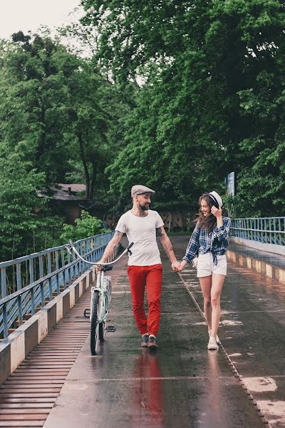 Wedding photographer Anya Berezuckaya (aberezutskaya). Photo of 2 June 2016