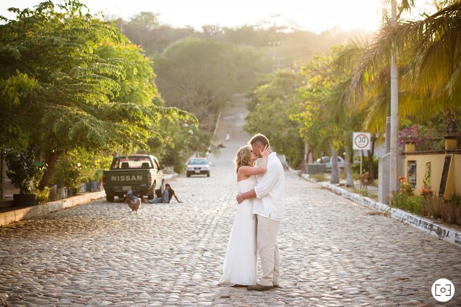 Wedding photographer Candace Epp (candaceepp). Photo of 9 May 2019