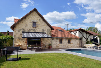 maison à Aynac (46)