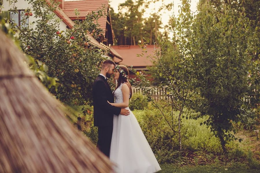 Svadobný fotograf Andrzej Paradowski (aparadowski). Fotografia publikovaná 24. februára 2020