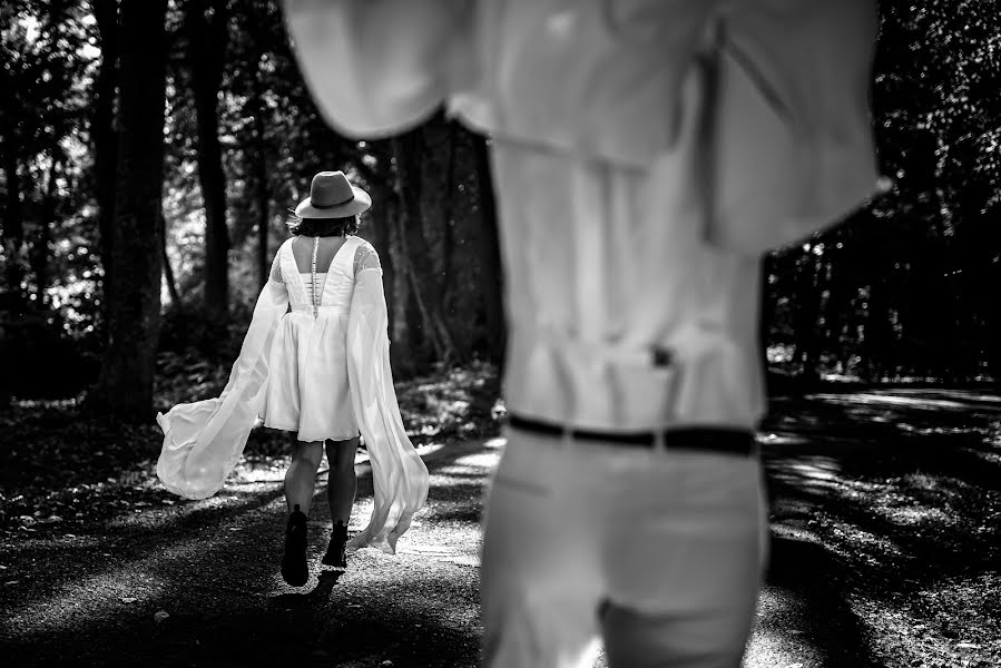 Wedding photographer Cosmin Talpau (cosmintalpau). Photo of 28 October 2022