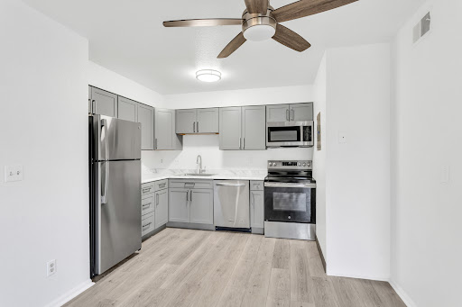 Apartment with pool 5