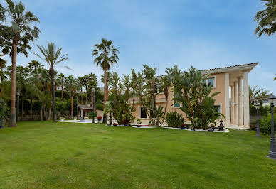 House with garden and terrace 7