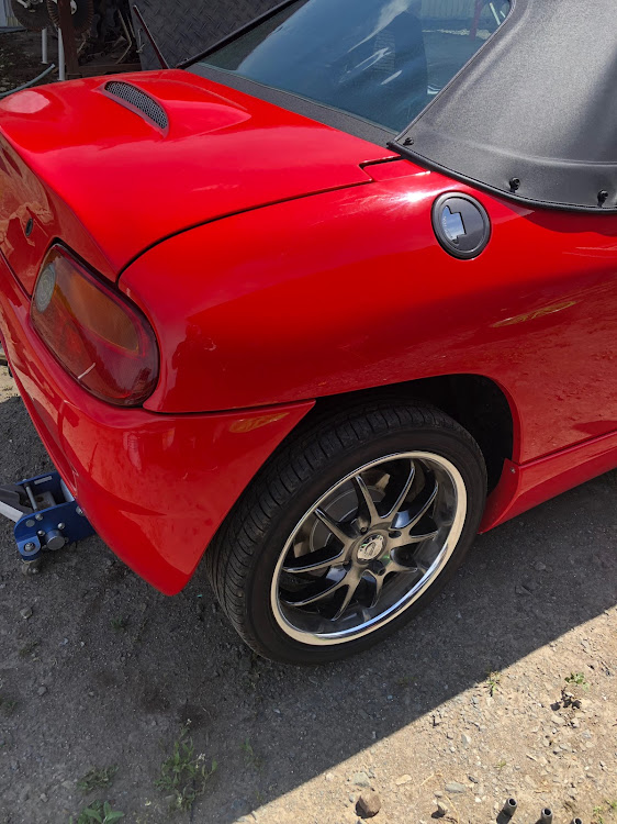 ビートの車検から帰還・車高調整・元通り♥️に関するカスタム事例の投稿画像1枚目