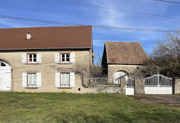 ferme à Luxeuil-les-Bains (70)