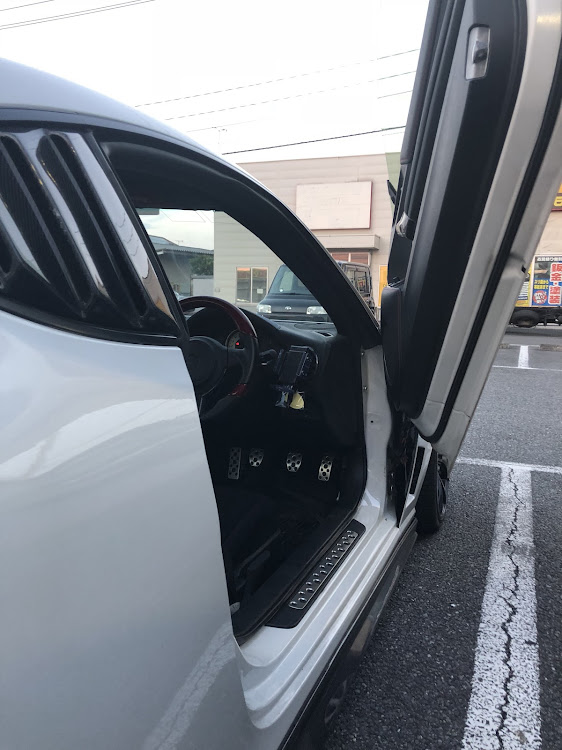 BRZのピット100・BRZ・86・ガルウイングに関するカスタム事例の投稿画像2枚目