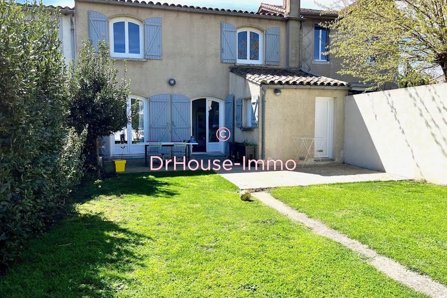 Vente maison 6 pièces 148 m² à Carcassonne (11000), 255 000 €