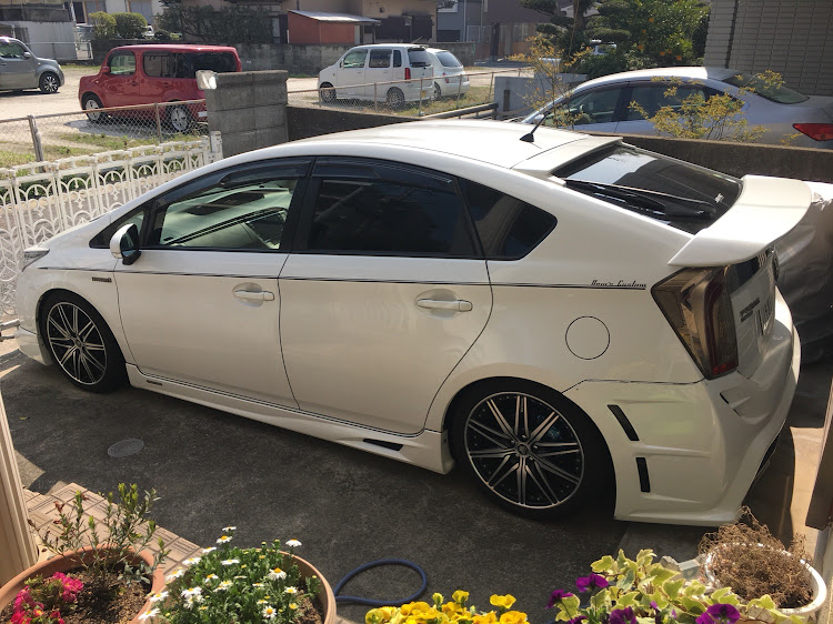 プリウスの洗車に関するカスタム事例の投稿画像1枚目