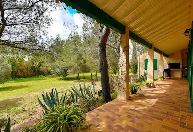 Maison avec terrasse 1