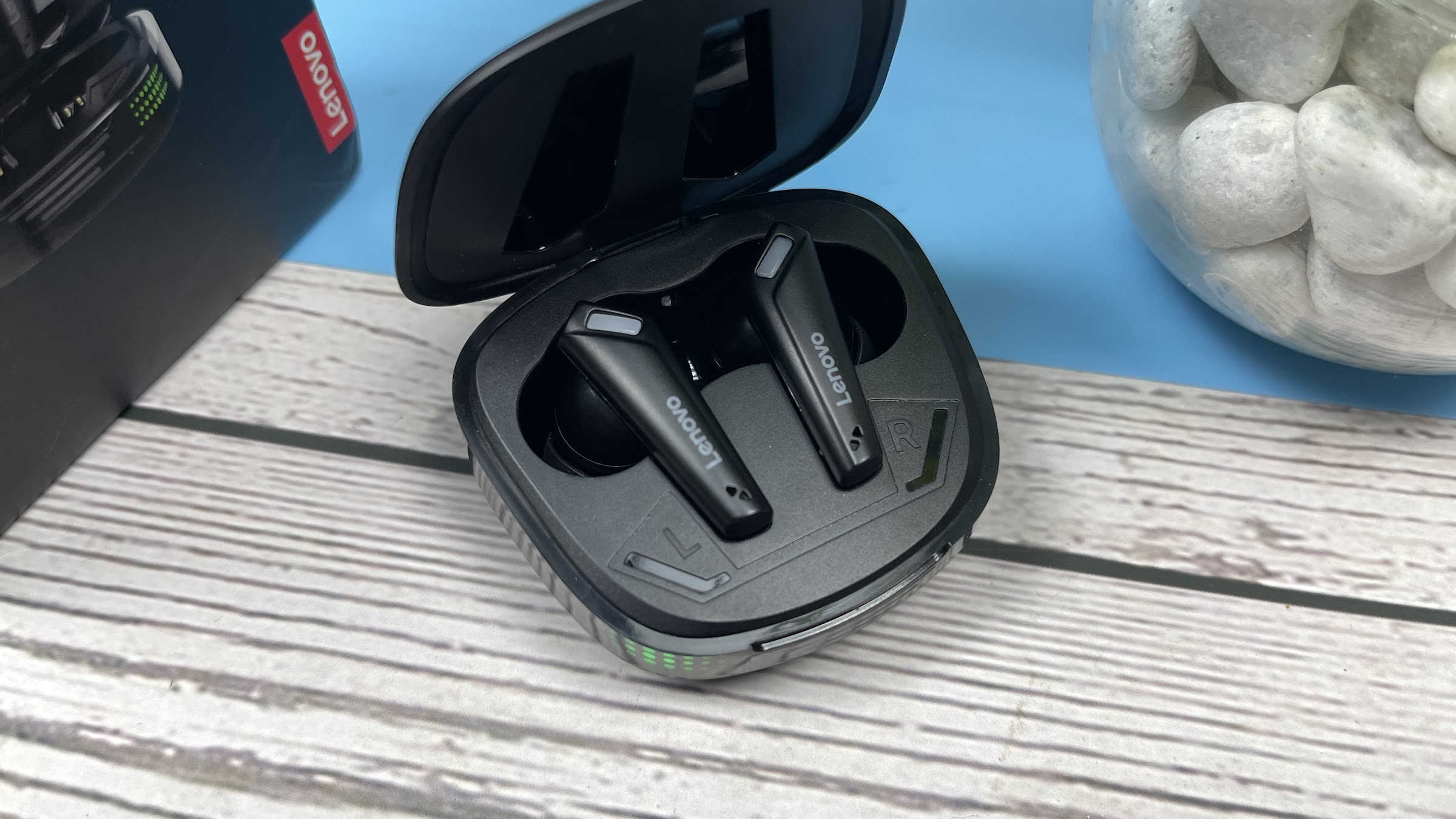 Lenovo XT85II Review: A Budget Earbuds with Gaming Design