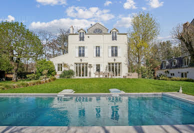 Maison avec piscine et terrasse 3