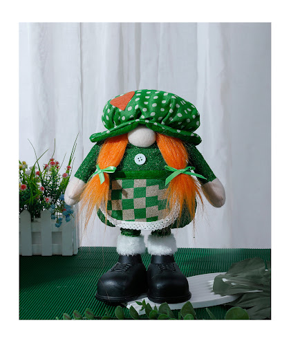 Title 5, Plush doll toys for decoration and as props, pe...