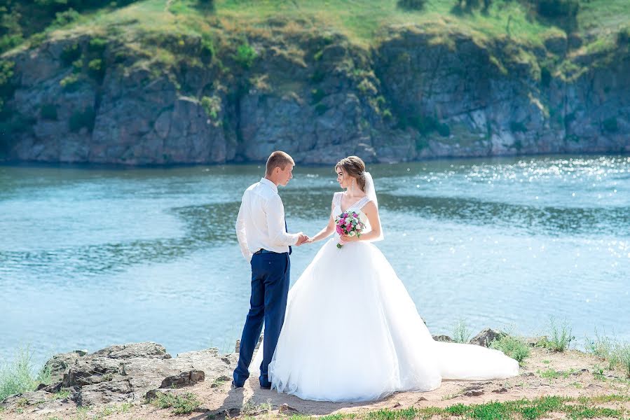 Wedding photographer Oleksandra Podgola (podgola). Photo of 11 July 2019