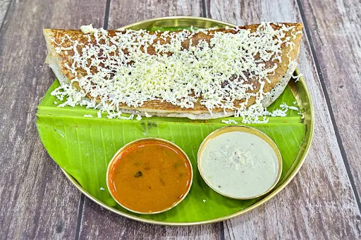 Paneer Benne Dosa