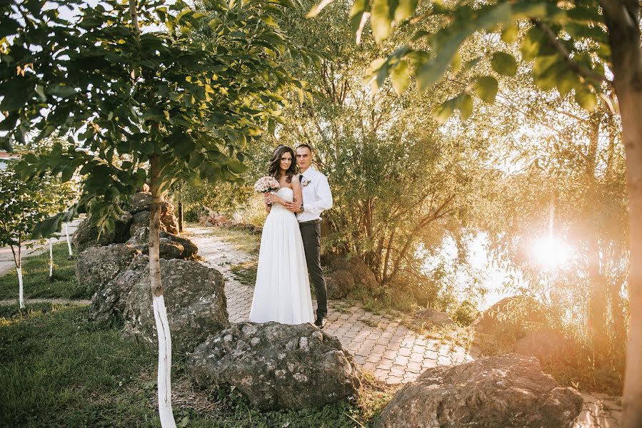 Vestuvių fotografas Yuliya Savvateeva (savvateevajulia). Nuotrauka 2018 kovo 24