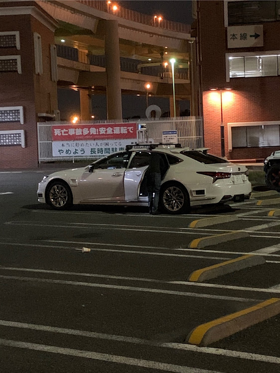 マークXの富士山・東京モーターショー・自動運転・令和な首都高に関するカスタム事例の投稿画像1枚目