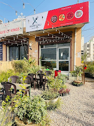 Hariyali Cafe & Restaurant photo 1