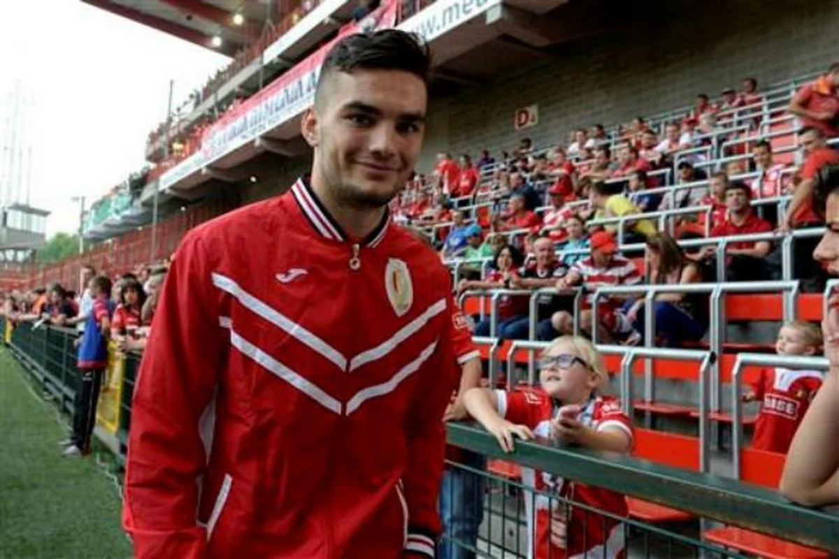 Superbe réaction de Tony Watt après son remplacement rapide