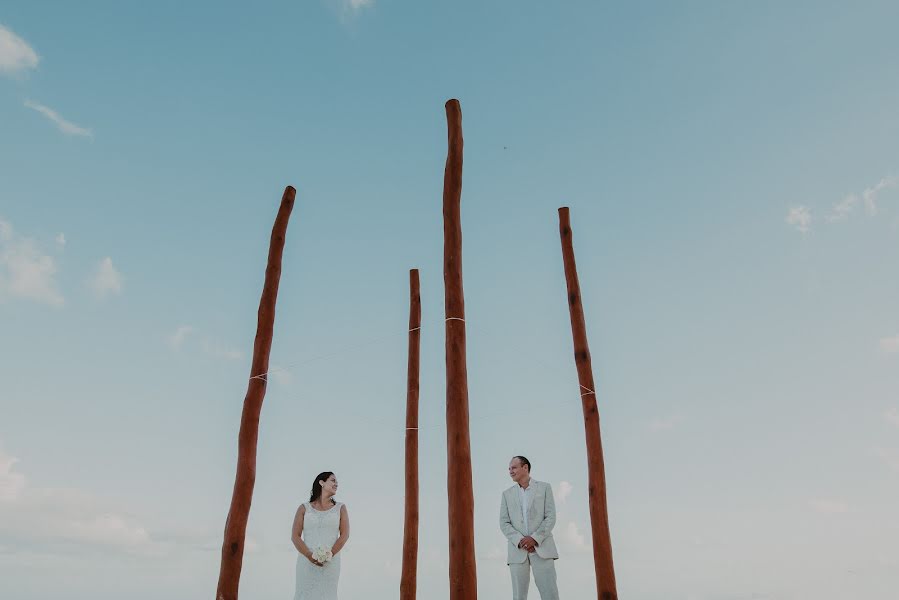 Fotografo di matrimoni Javier Troncoso (javier-troncoso). Foto del 12 settembre 2017