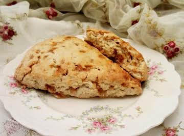 Irish Cream Toffee Scones