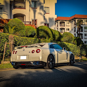 NISSAN GT-R R35